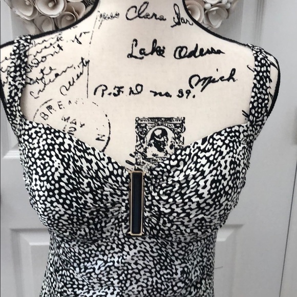 DONATED!! La Blanca swim tankini top black & white - Picture 2 of 5